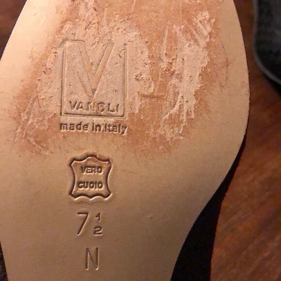 Vaneli Burgundy Preppy Academia Professional Patent Caps Flat Toe Ballet Flats - Picture 9 of 14